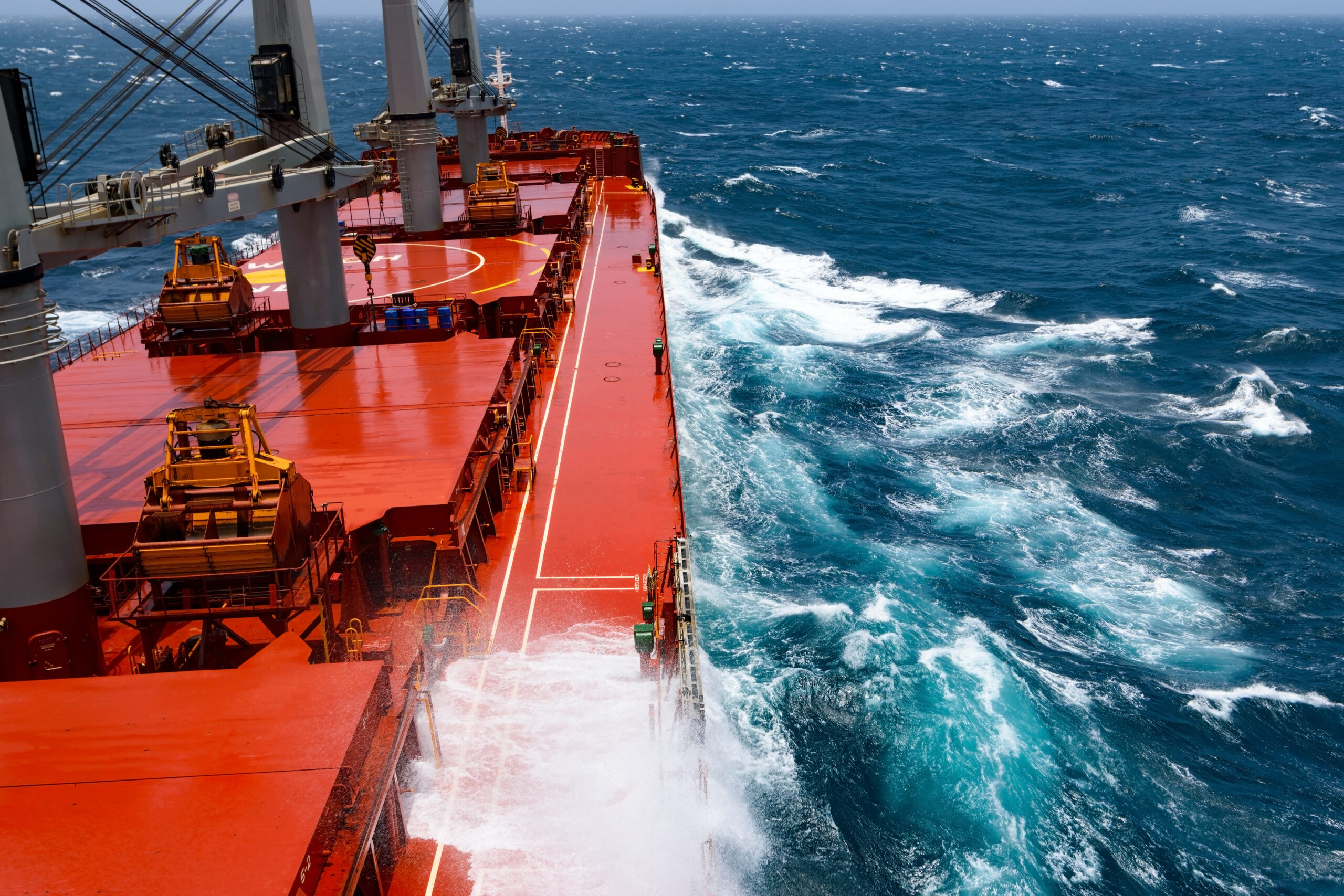 How A Smart Propulsion System in Ships Revolutionizes the Maritime Industry