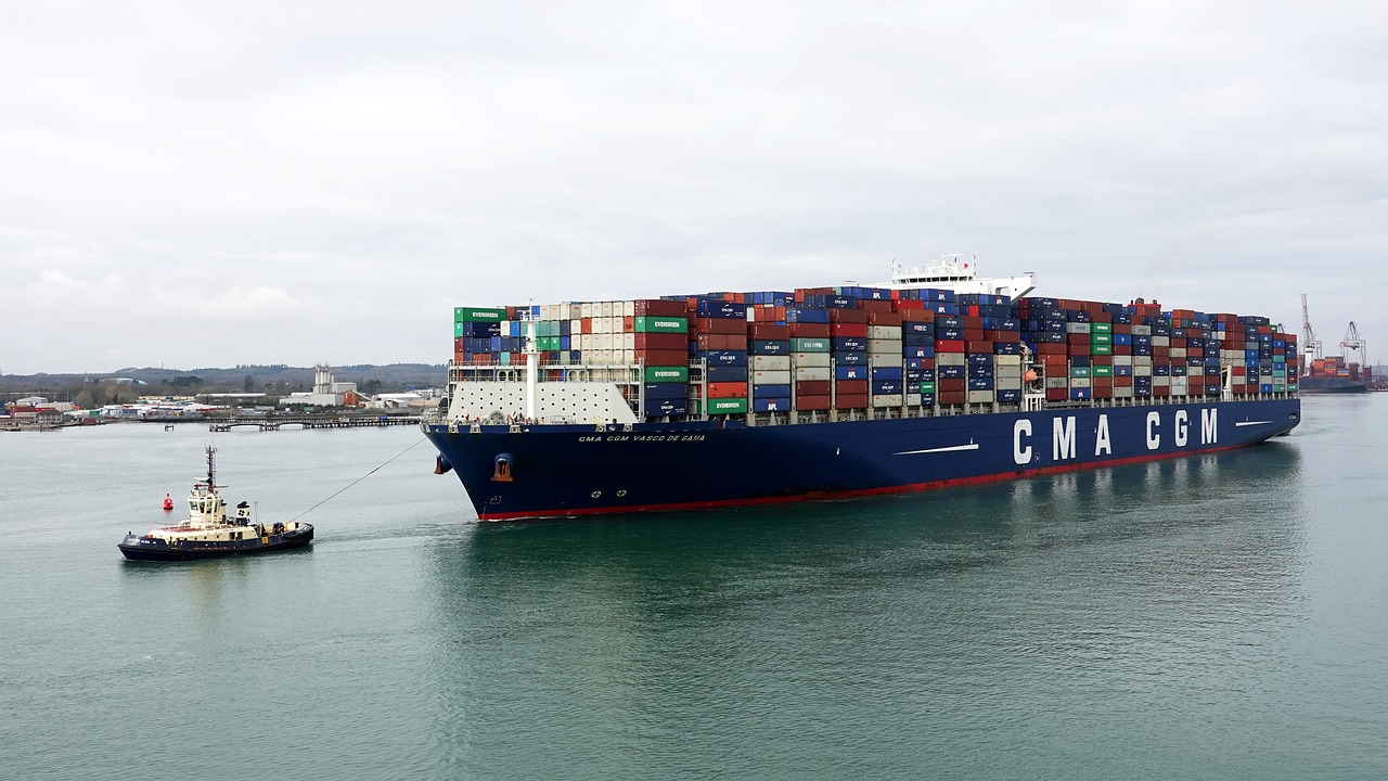 Free Container Ship Cargo Ship photo and picture